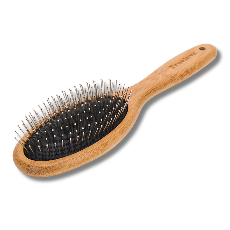 Periatul blanitei cainelui cu pin brush