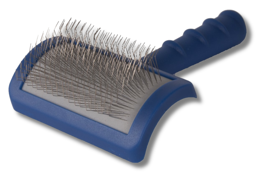 Periatul blanitei cainelui cu slicker brush